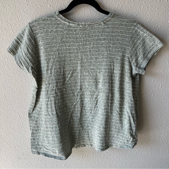 Chloe K Size Small Light Green and White Striped Flowy T-Shirt - Picture 3 of 7